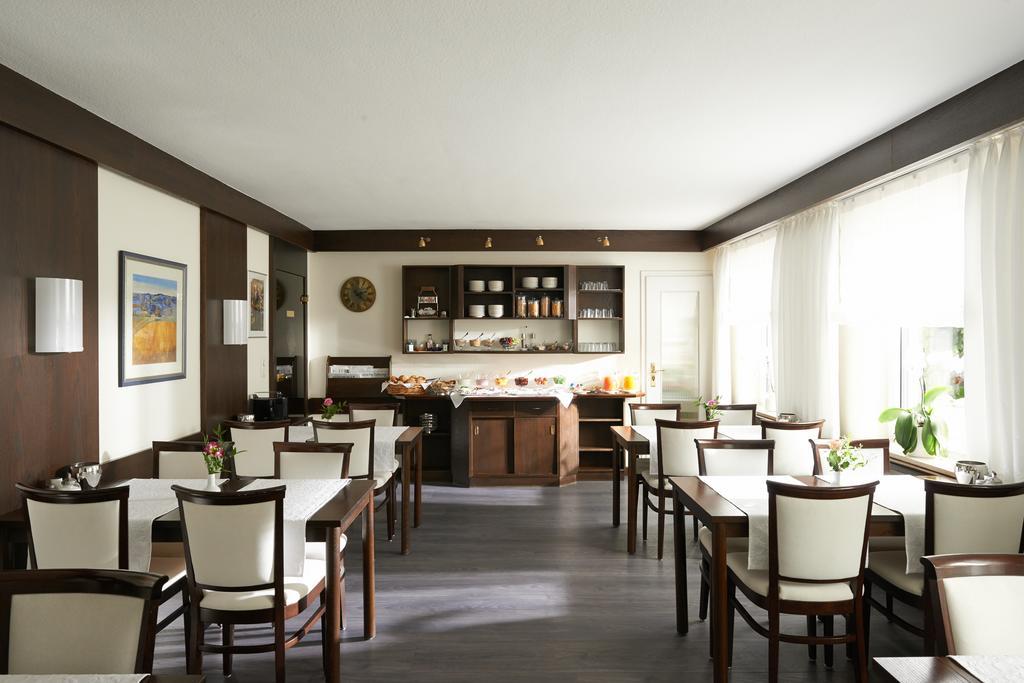 Hotel Klughardt Нюрнберг Екстериор снимка